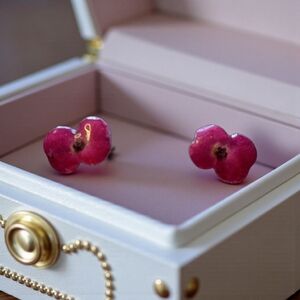 #383 HAND CRAFTED Hairclip Handcrafted Handmade Orchid Dried Pink